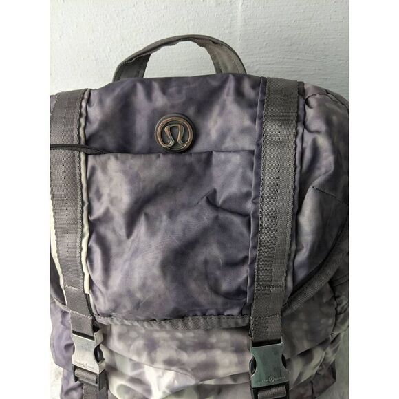 Lululemon Wanderlust Rucksack in Rare Snowy Owl Print Backpack - Picture 14 of 16
